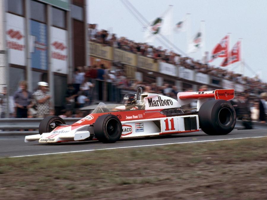  McLaren M23B 1976 года  (фото 3 из 6)
